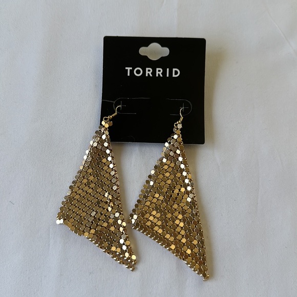 Torrid Mesh Kite Earrings - Picture 7 of 7
